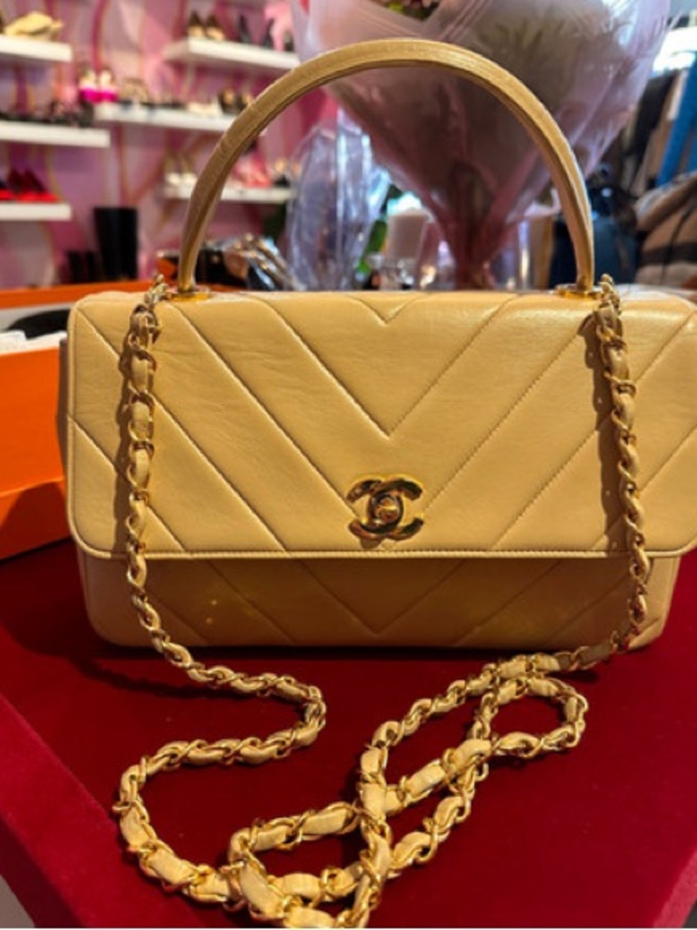 CHANEL Beige Lambskin Chevron Kelly Top Handle Flap Bag 24K GHW- Sticker lost